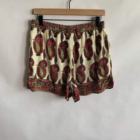 Anthropologie ett twa Scarf-Printed Shorts Size S - Picture 3 of 5